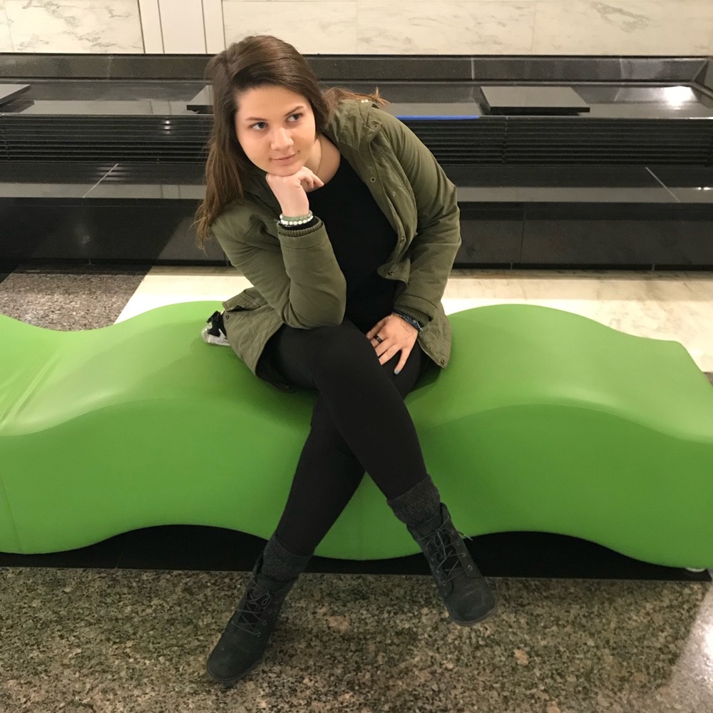 Meet your Posher, Camille